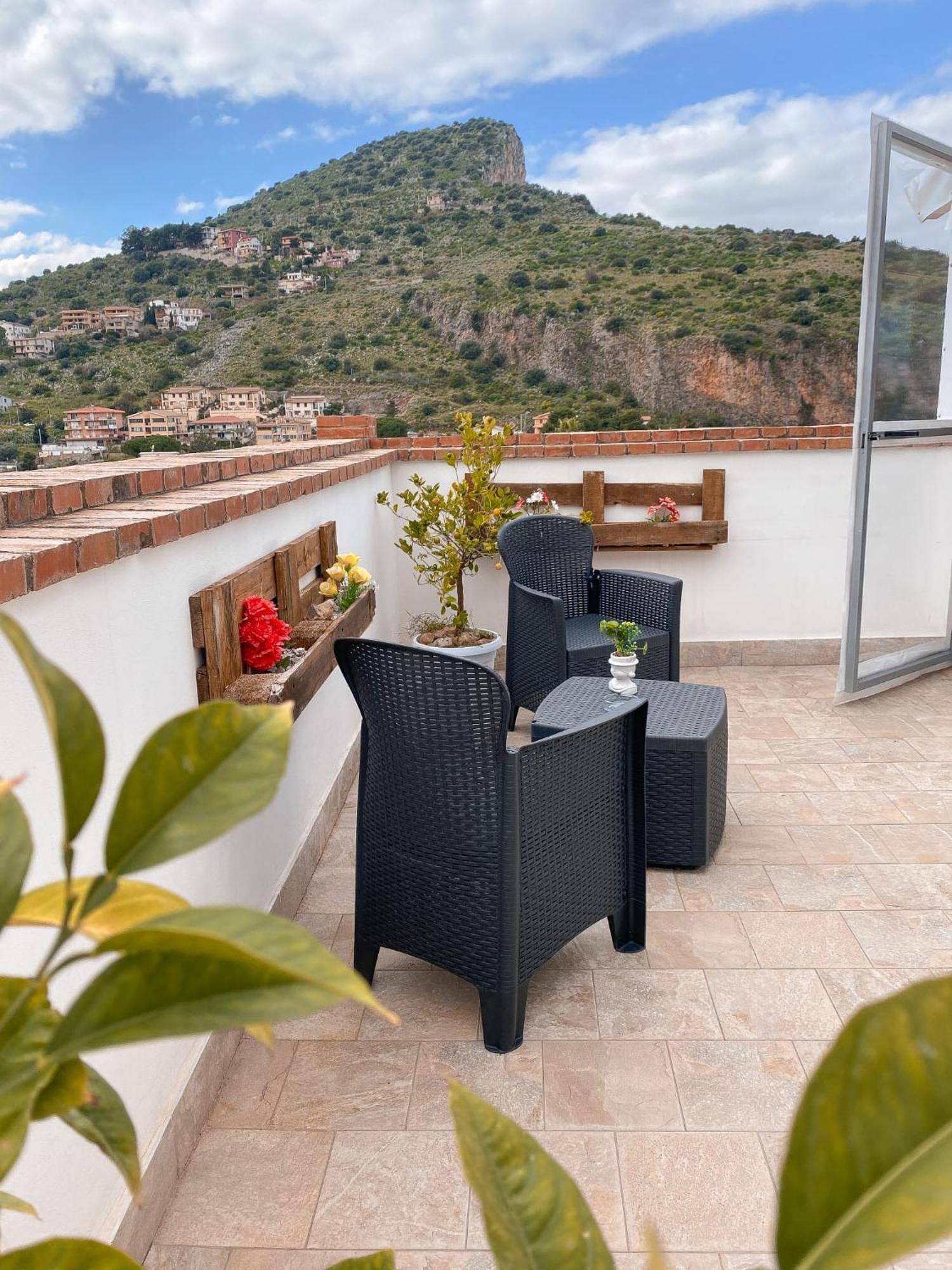 Il Tramonto Apartment Capaci Bagian luar foto