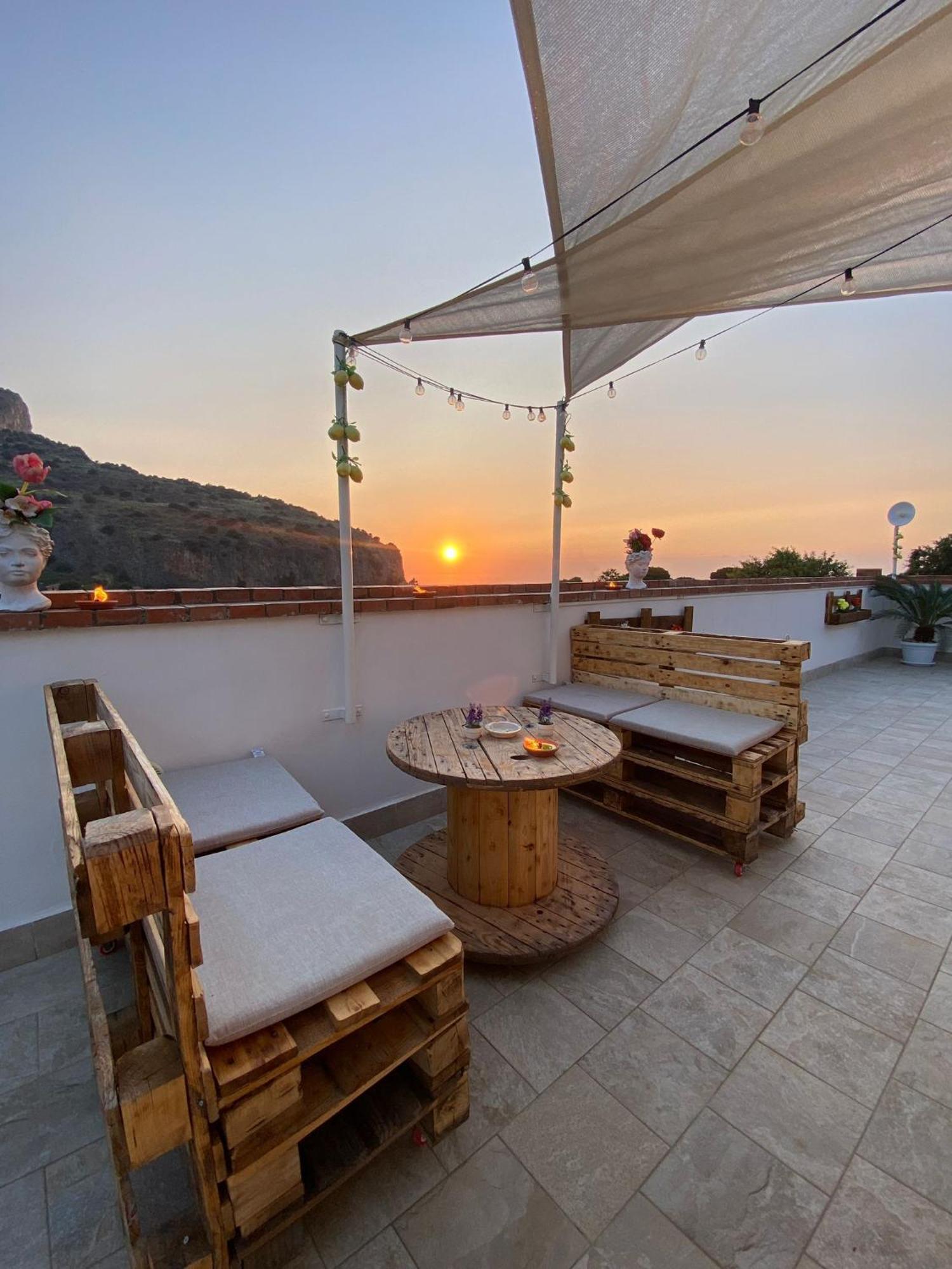 Il Tramonto Apartment Capaci Bagian luar foto